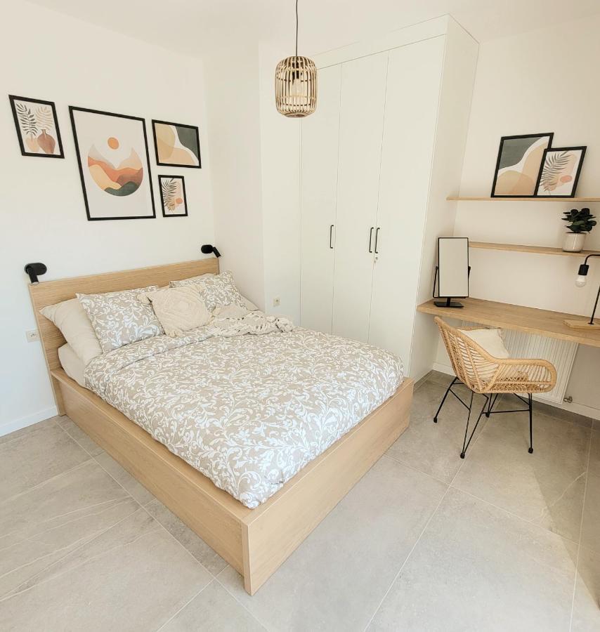 Pine Point Apartament With Terrace, Shared Pool, Tennis Court Pobierowo Eksteriør bilde