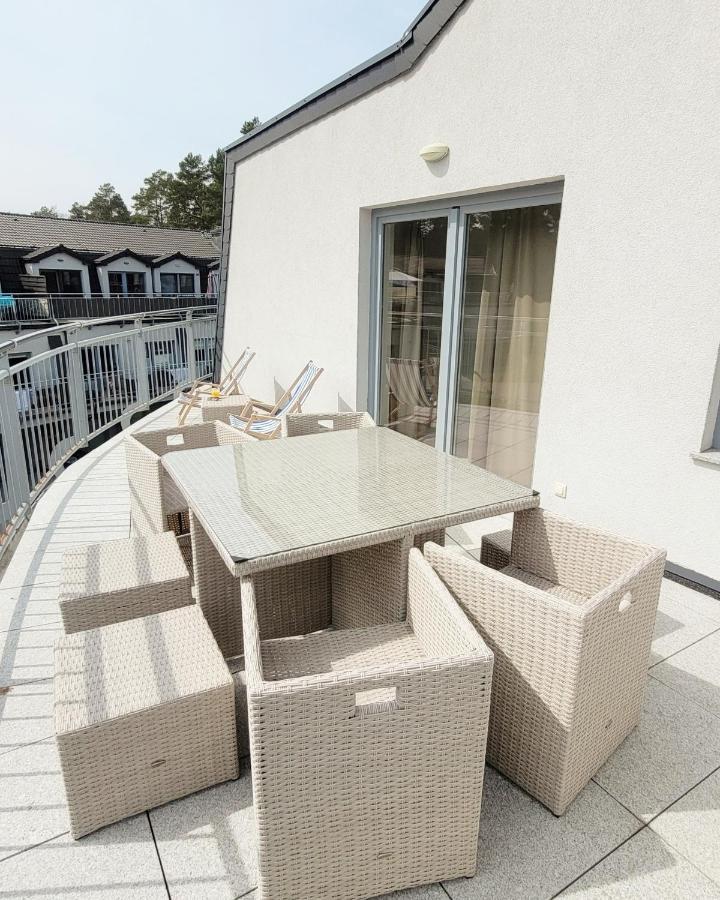 Pine Point Apartament With Terrace, Shared Pool, Tennis Court Pobierowo Eksteriør bilde