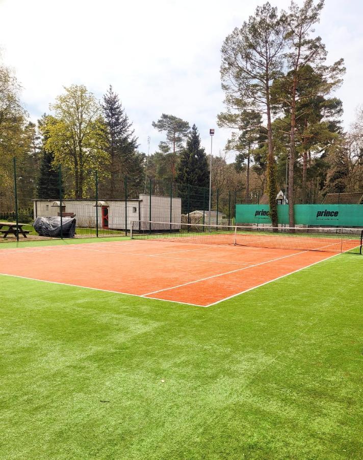 Pine Point Apartament With Terrace, Shared Pool, Tennis Court Pobierowo Eksteriør bilde