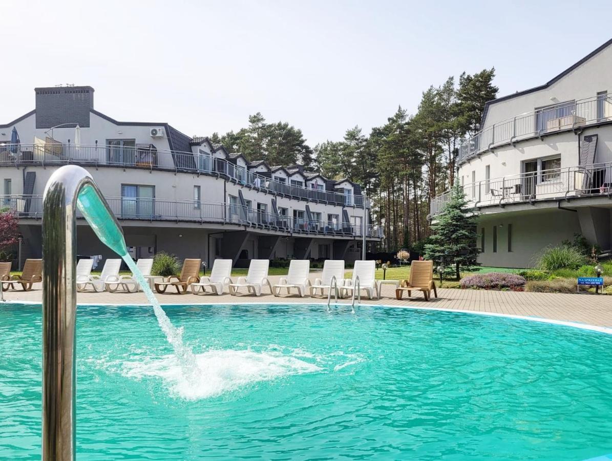 Pine Point Apartament With Terrace, Shared Pool, Tennis Court Pobierowo Eksteriør bilde